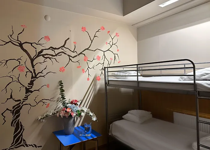 Arkadia Hotel & Hostel